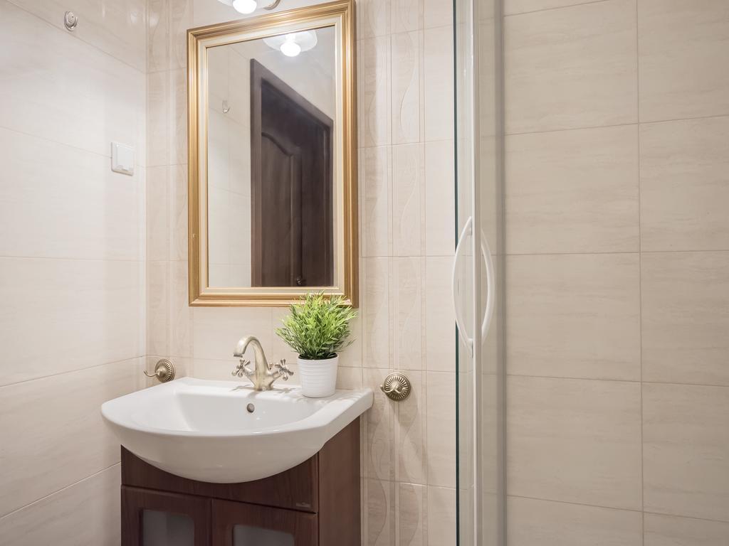 Vacationclub - Trzy Korony Wazow Apartment 12 ชวีโนวิชแจ ภายนอก รูปภาพ